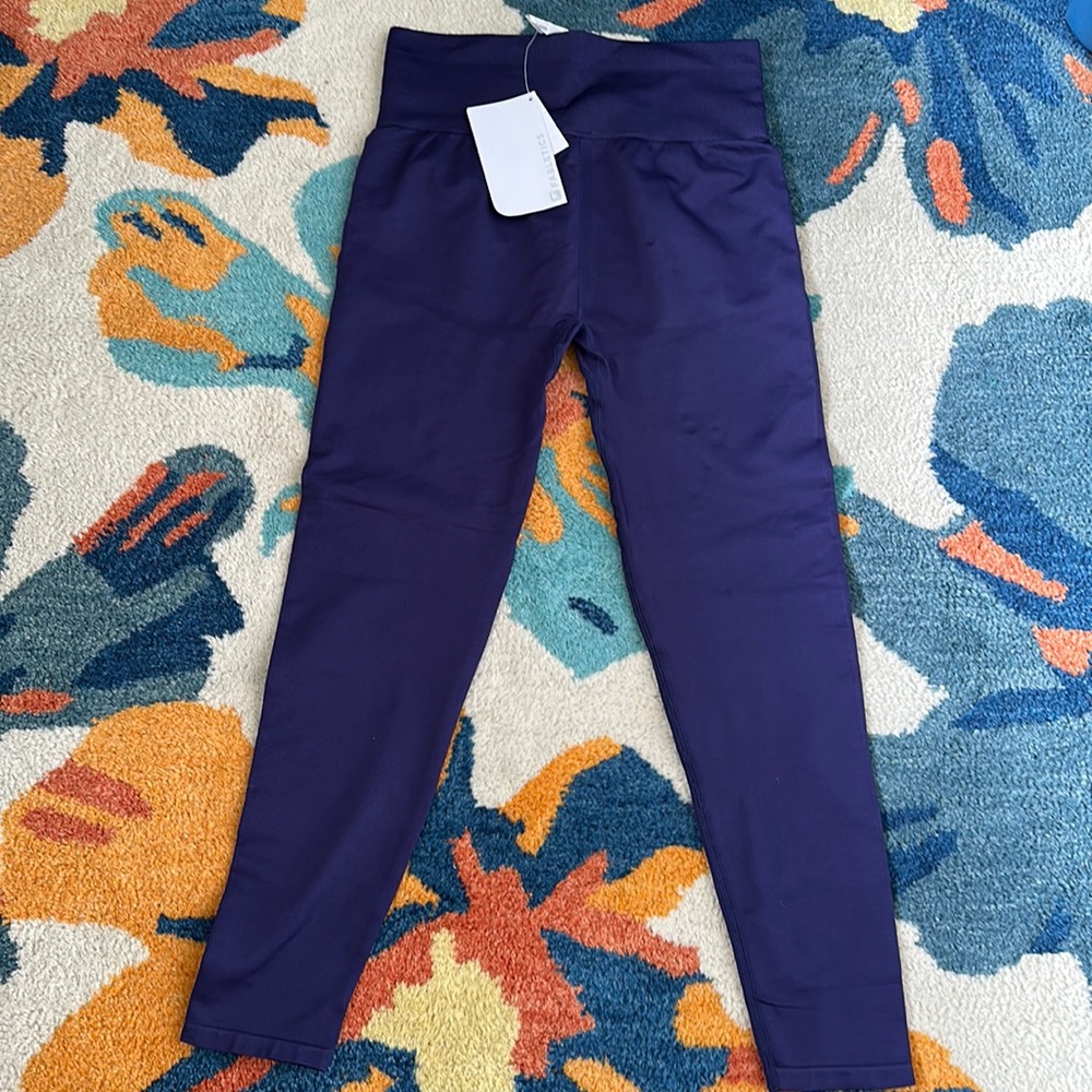 Fabletics leggings.